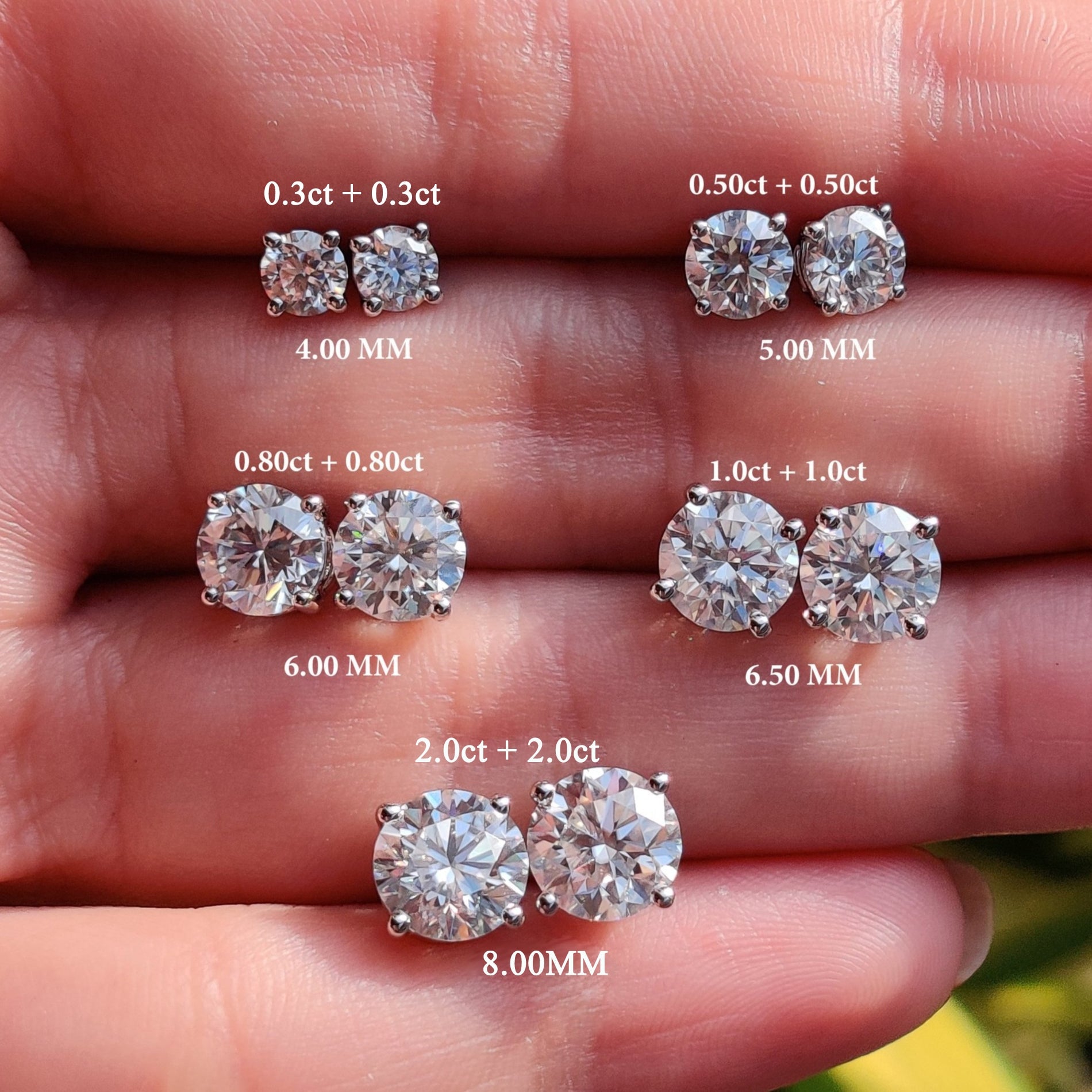 Look dazzling in these 4ct TW Moissanite stud earrings!