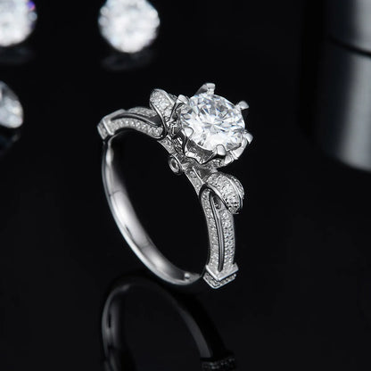 women's moissanite rings