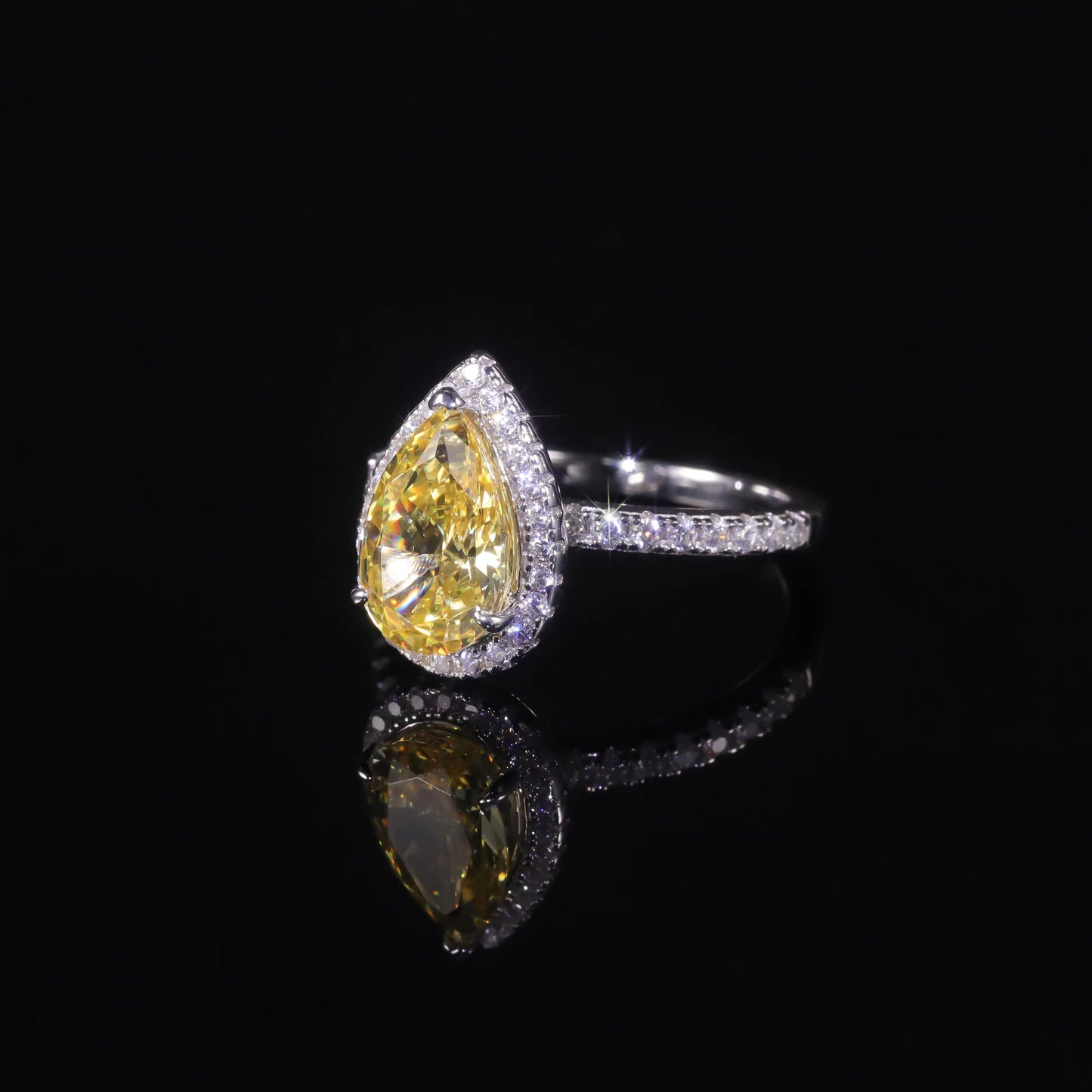 Choosen Jewelry: Pear-Shaped Yellow CZ Halo Engagement Ring in 925 Sterling Silver