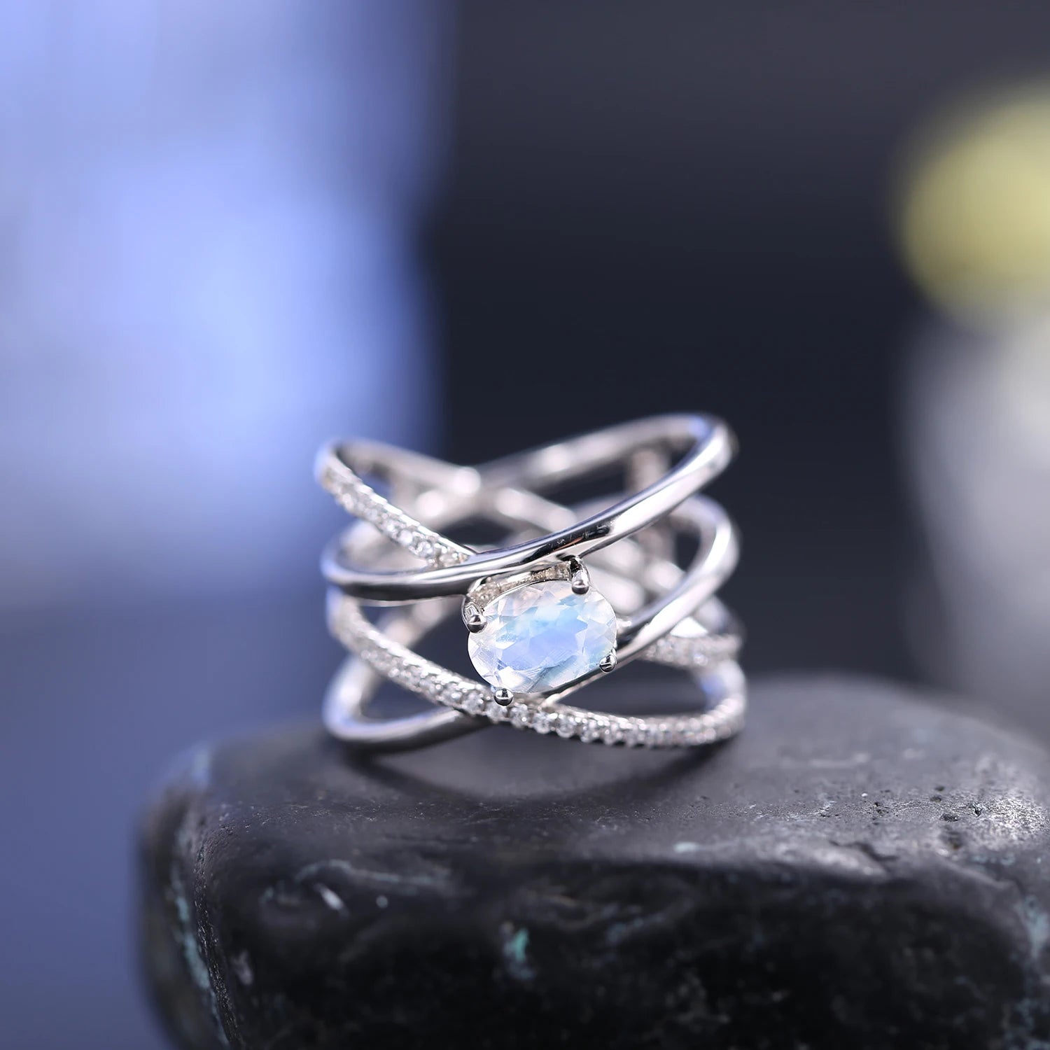 Elegant 925 Sterling Silver Criss-Cross Moonstone Ring – Milky Blue Gemstone, Perfect Gift for Her, Natural 5X7mm Oval Stone, Sparkling Design