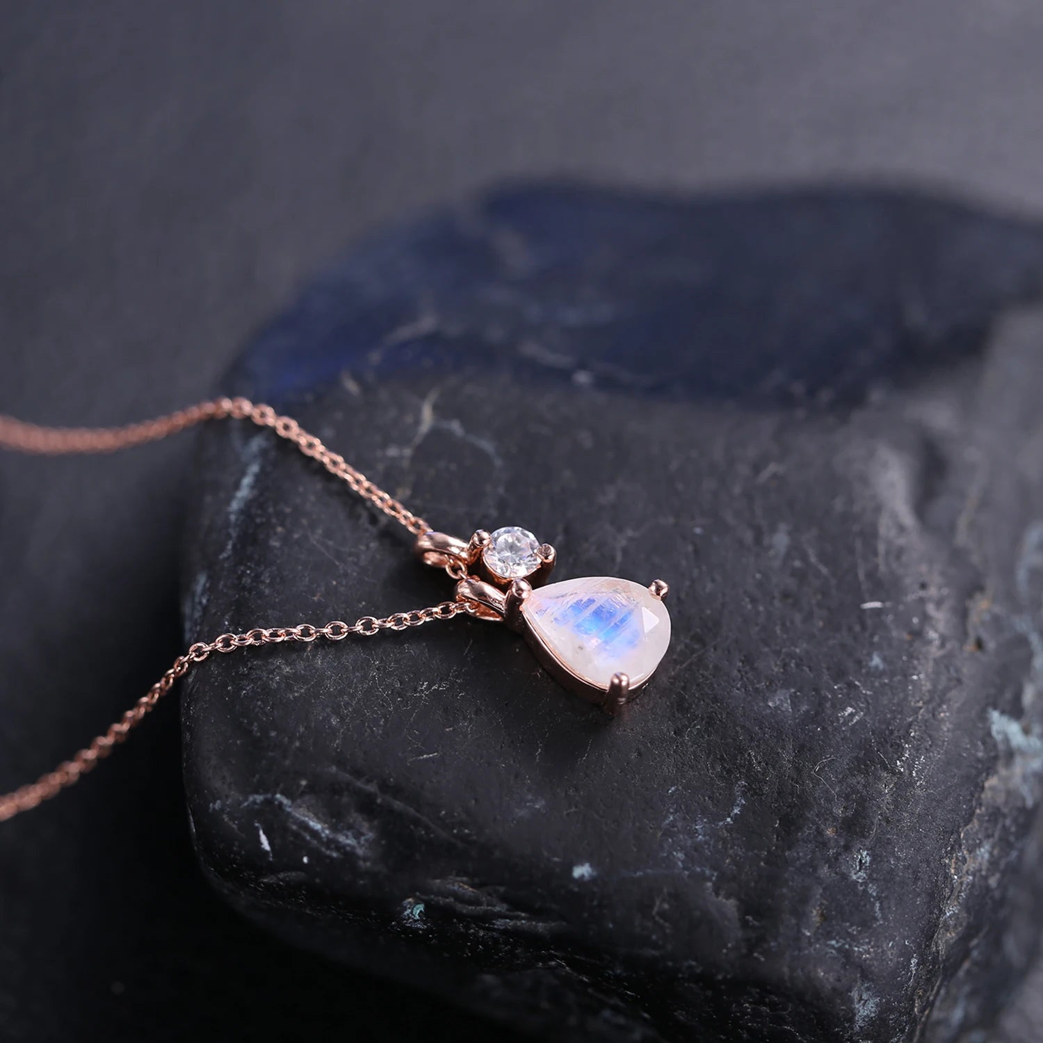 Elegant Rainbow Moonstone Pendant Necklace - 925 Sterling Silver - Choosen Jewelry