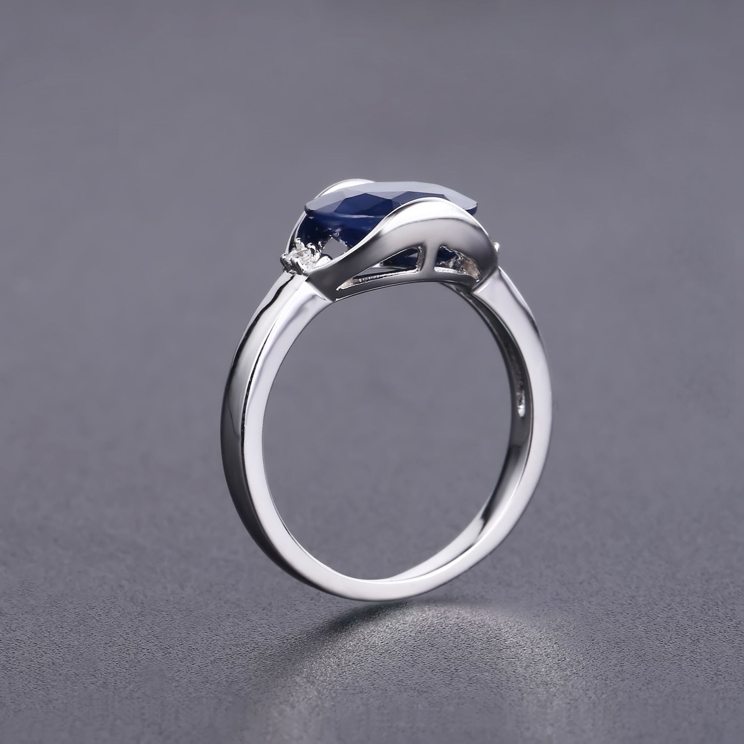 womens sapphire rings