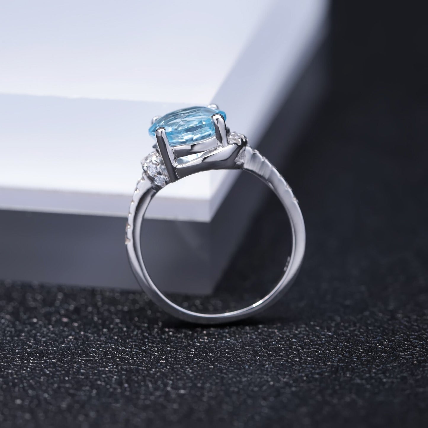 blue topaz ring 