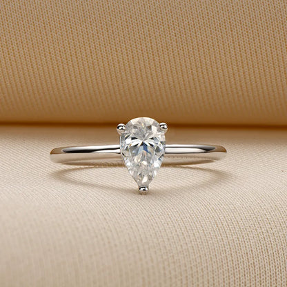 Moissanite Solitaire Engagement Rings