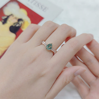 Each moss agate is distinctive, making this ring one-of-a-kind!