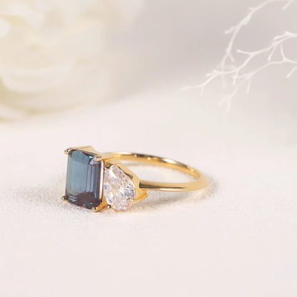 Choosen Jewelry: Color-Changing Alexandrite Teardrop Engagement Ring in Sterling Silver