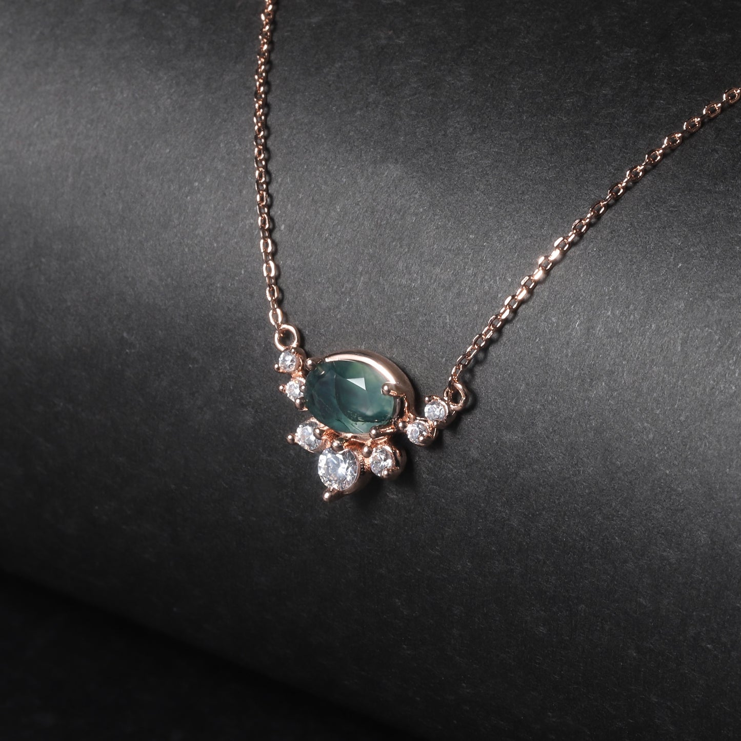 0.79CTW Moss Agate Rolo Chain Necklace