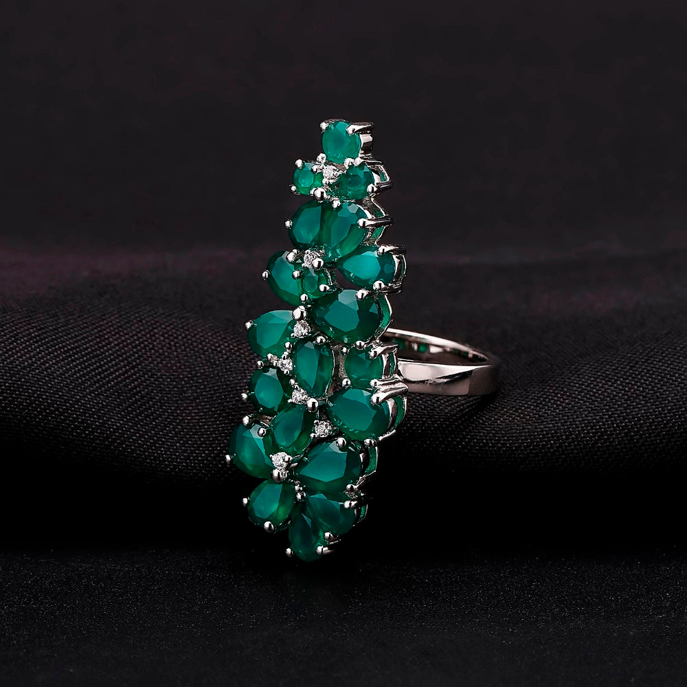 emerald green ring