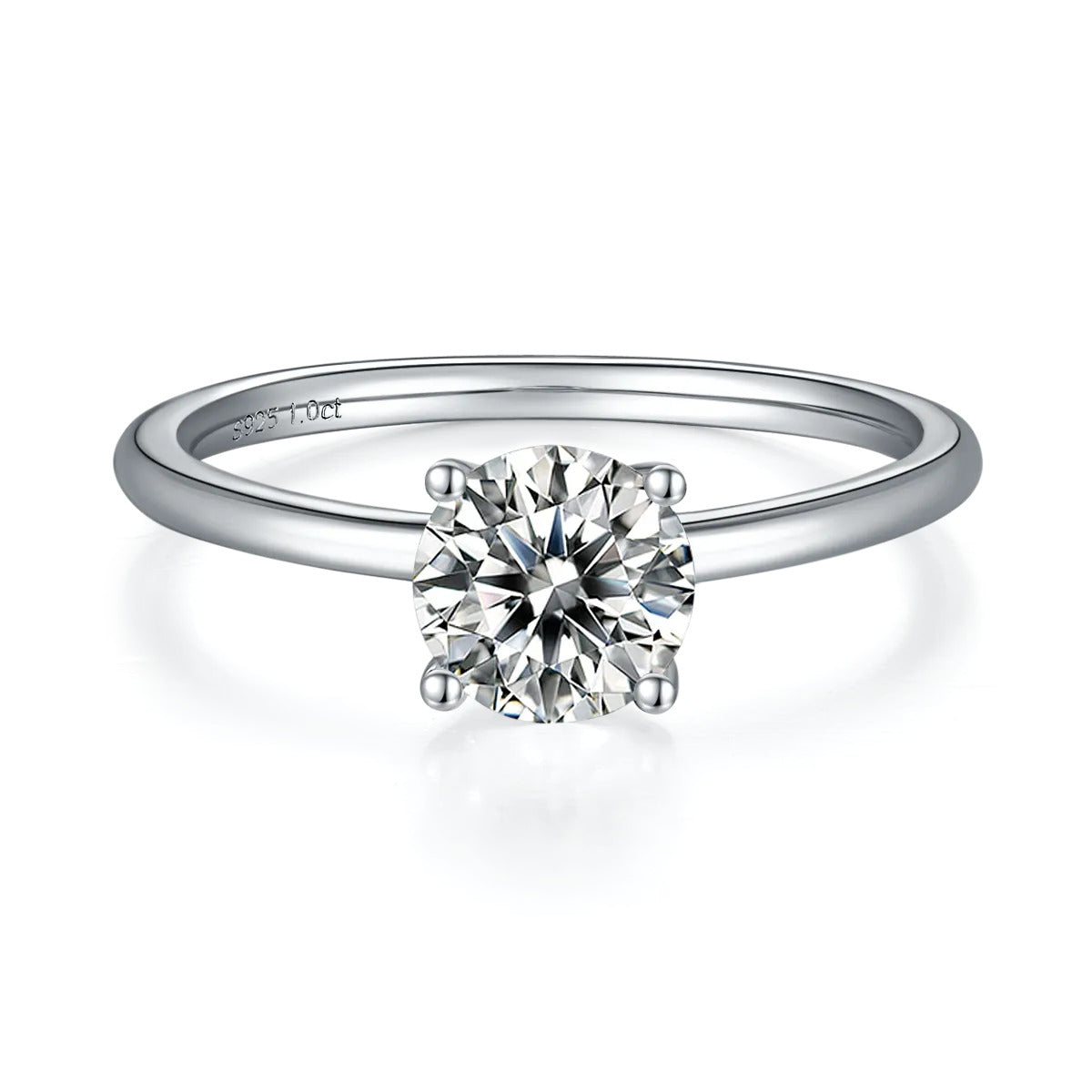 Round Cut Moissanite Engagement ring